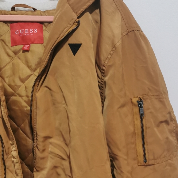Men’s Guess Winter Jacket - Picture 4 of 6